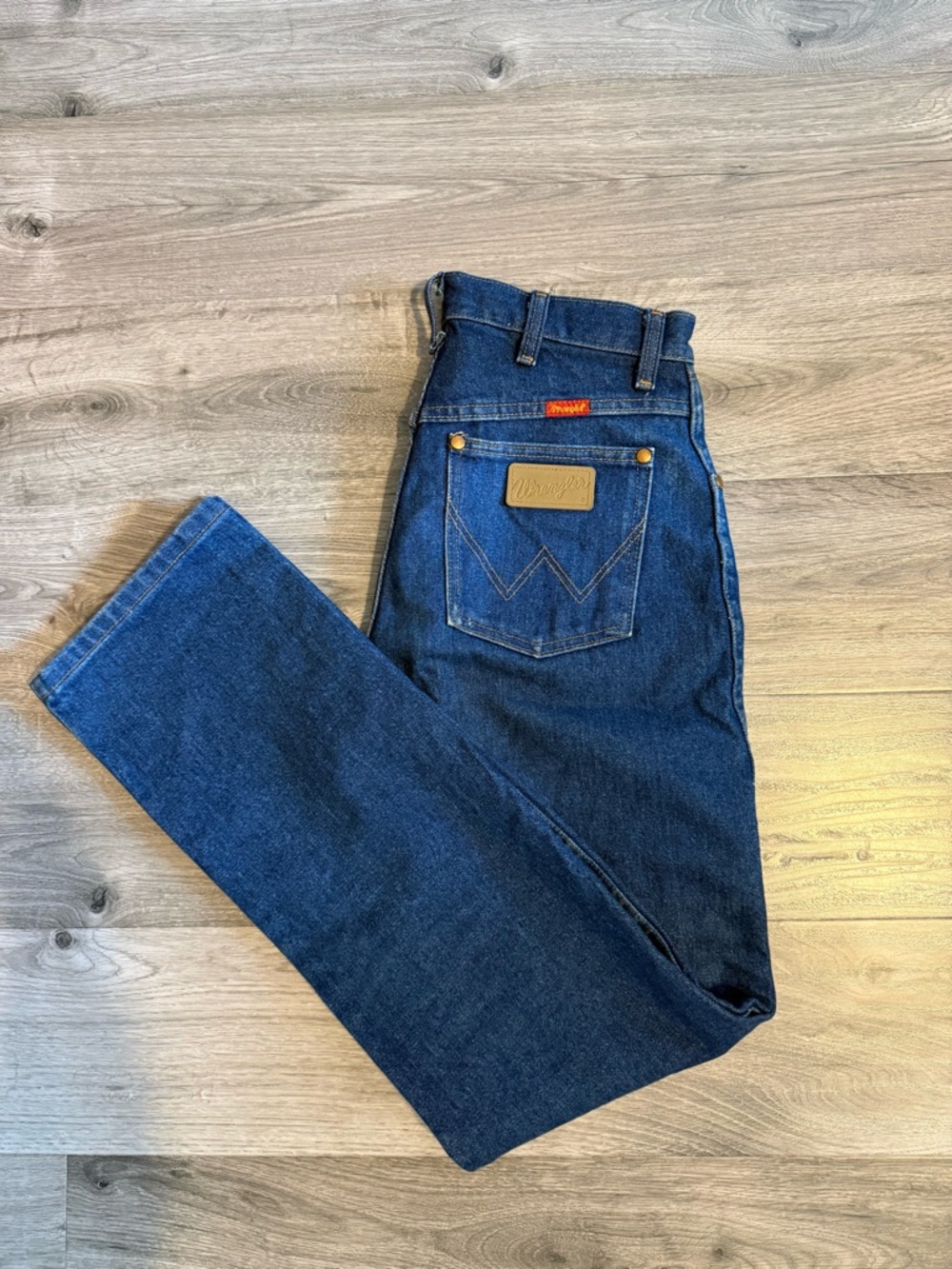 Wrangler Women’s Cowboy Cut Straight Jeans in Dark Blue Denim